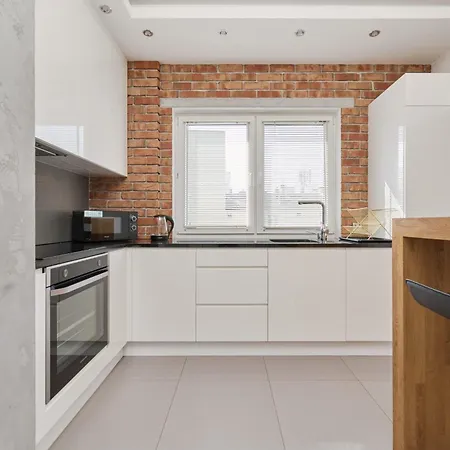 Stylish Kosciuszki Near The Market Square With Free Garage By Renters Apartment Wroclaw