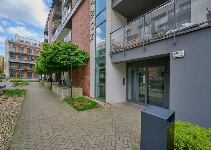 Stylish Kosciuszki Near The Market Square With Free Garage By Renters * ヴロツワフ