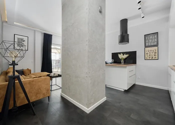 アパート Stylish Kosciuszki Near The Market Square With Free Garage By Renters ヴロツワフ