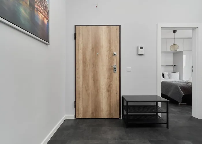 Stylish Kosciuszki Near The Market Square With Free Garage By Renters * Vratislav