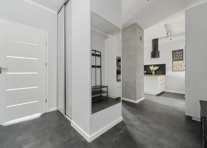 Stylish Kosciuszki Near The Market Square With Free Garage By Renters * Vratislav